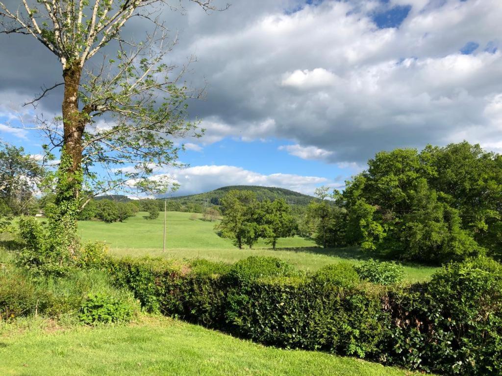 Maison De Campagne Sarroux Dış mekan fotoğraf